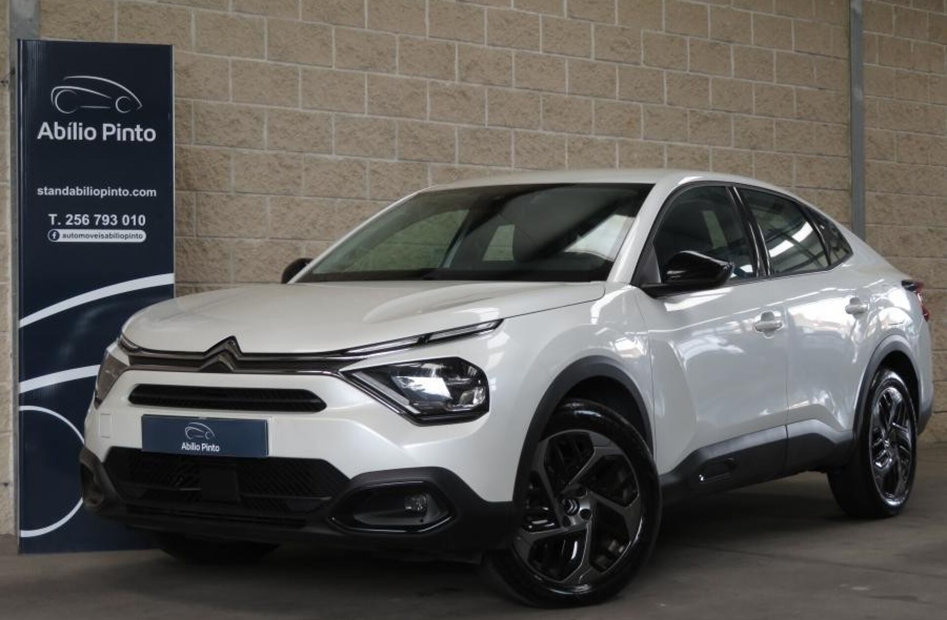 CITROEN C4 X 1.2 PureTech Max EAT8