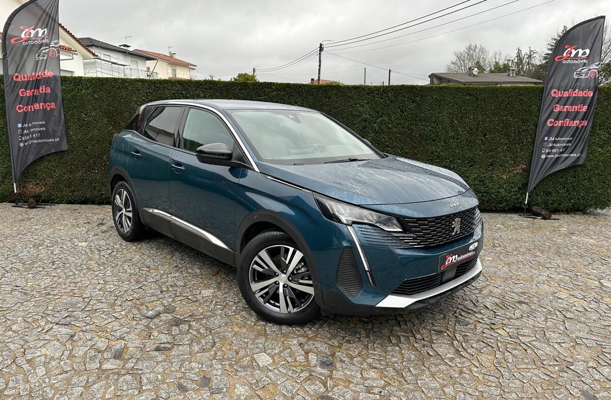 PEUGEOT 3008 1.2 PureTech Allure Pack