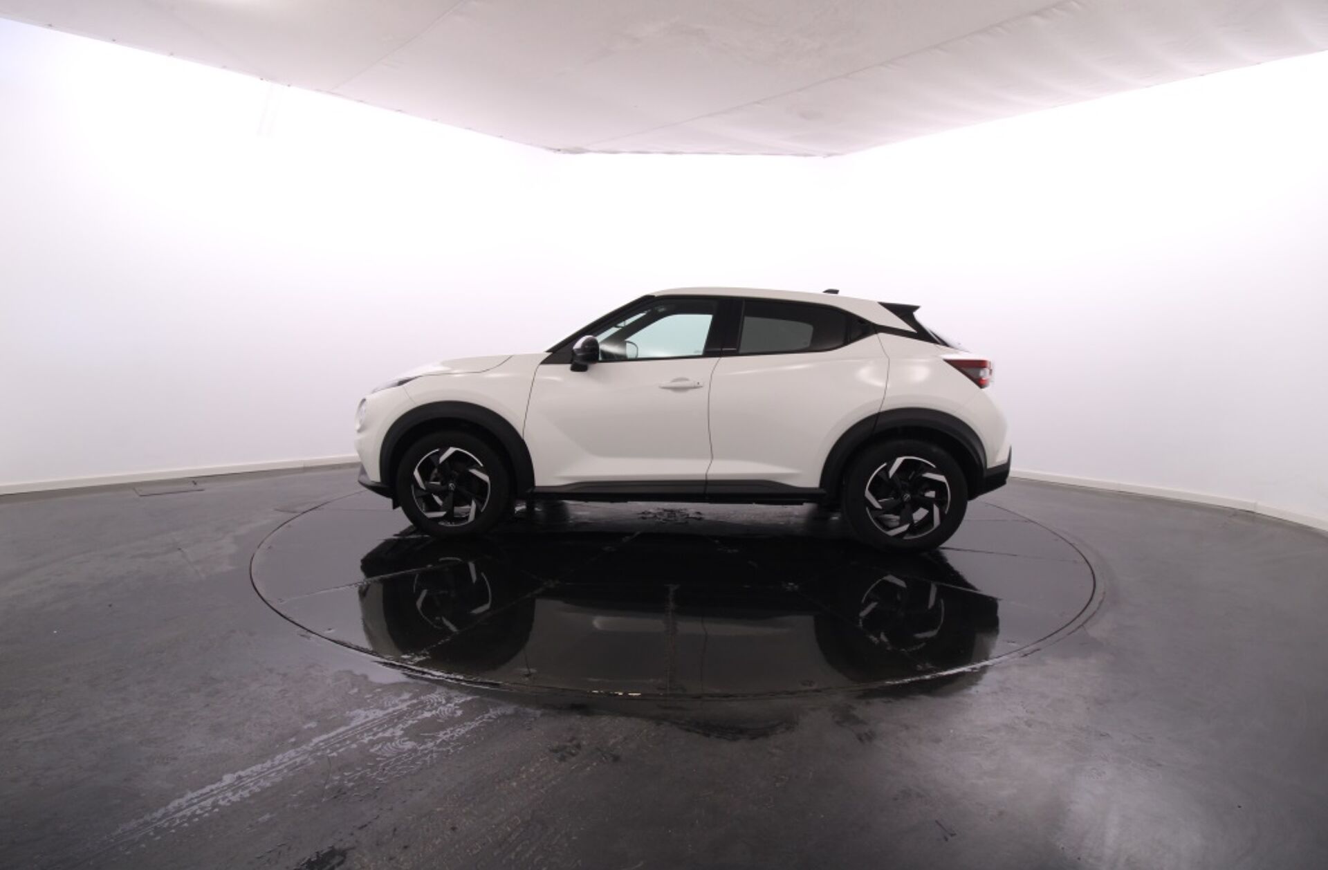 NISSAN Juke 1.0 DIG-T N-Connecta DCT