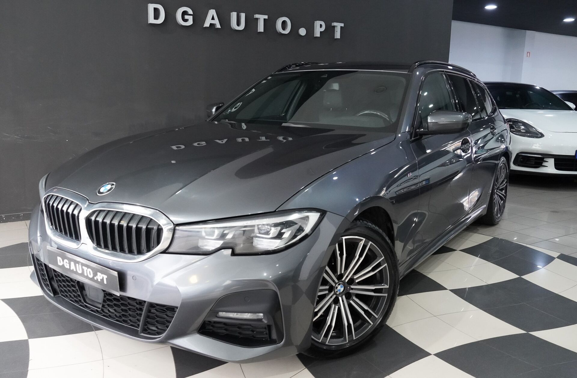 BMW Serie-3 320 d Touring Pack M Auto