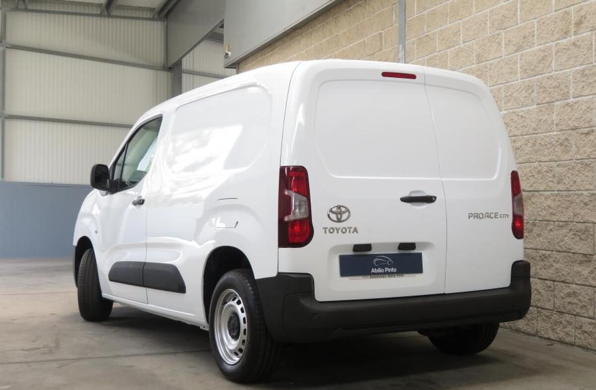 TOYOTA Proace 1.5 D-4D L1