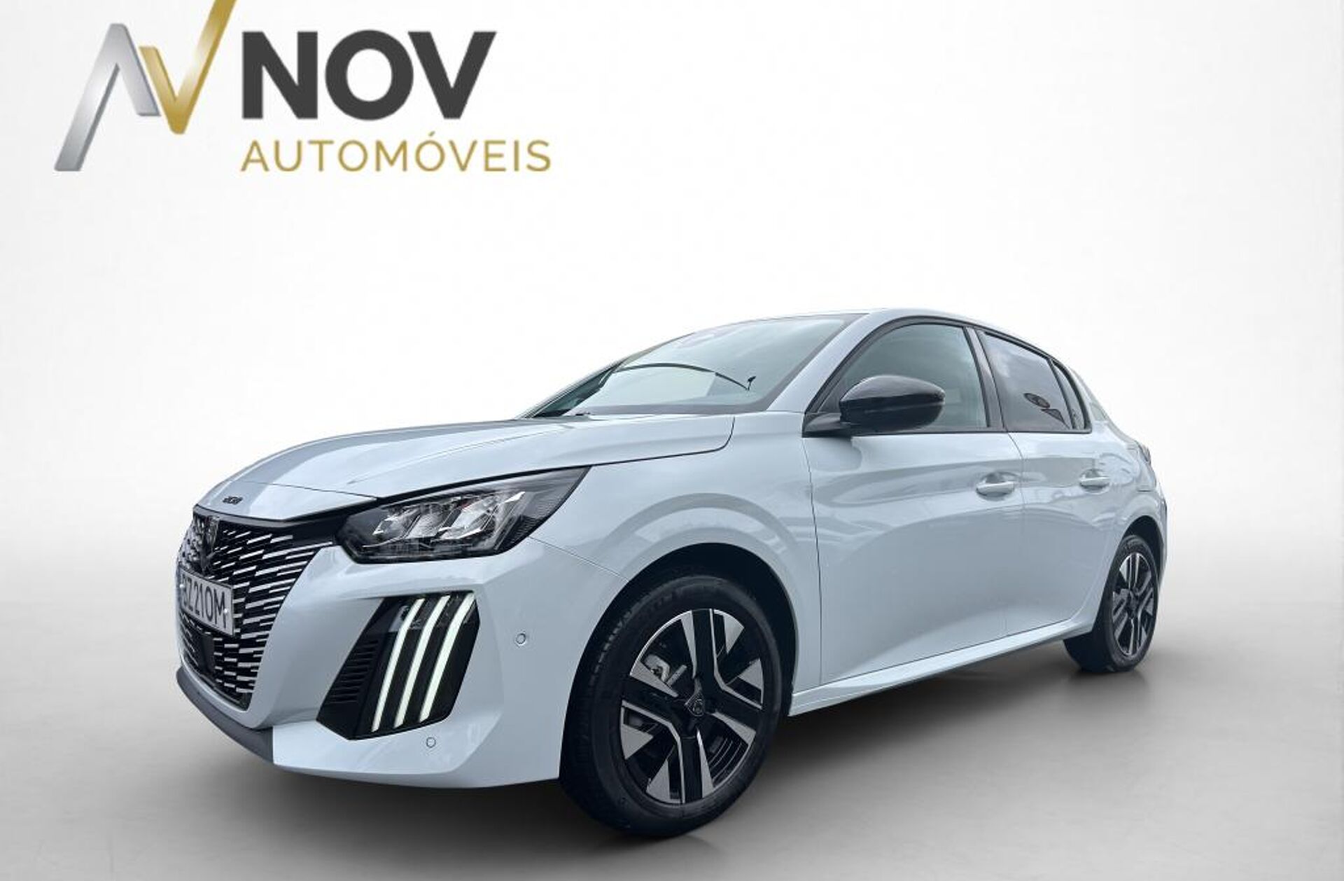 PEUGEOT 208 1.2 Hybrid Allure e-DCS6