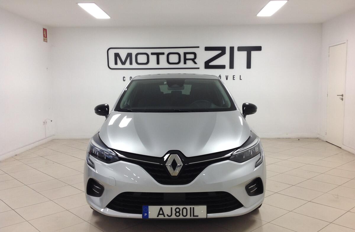 RENAULT Clio 1.0 TCe Intens