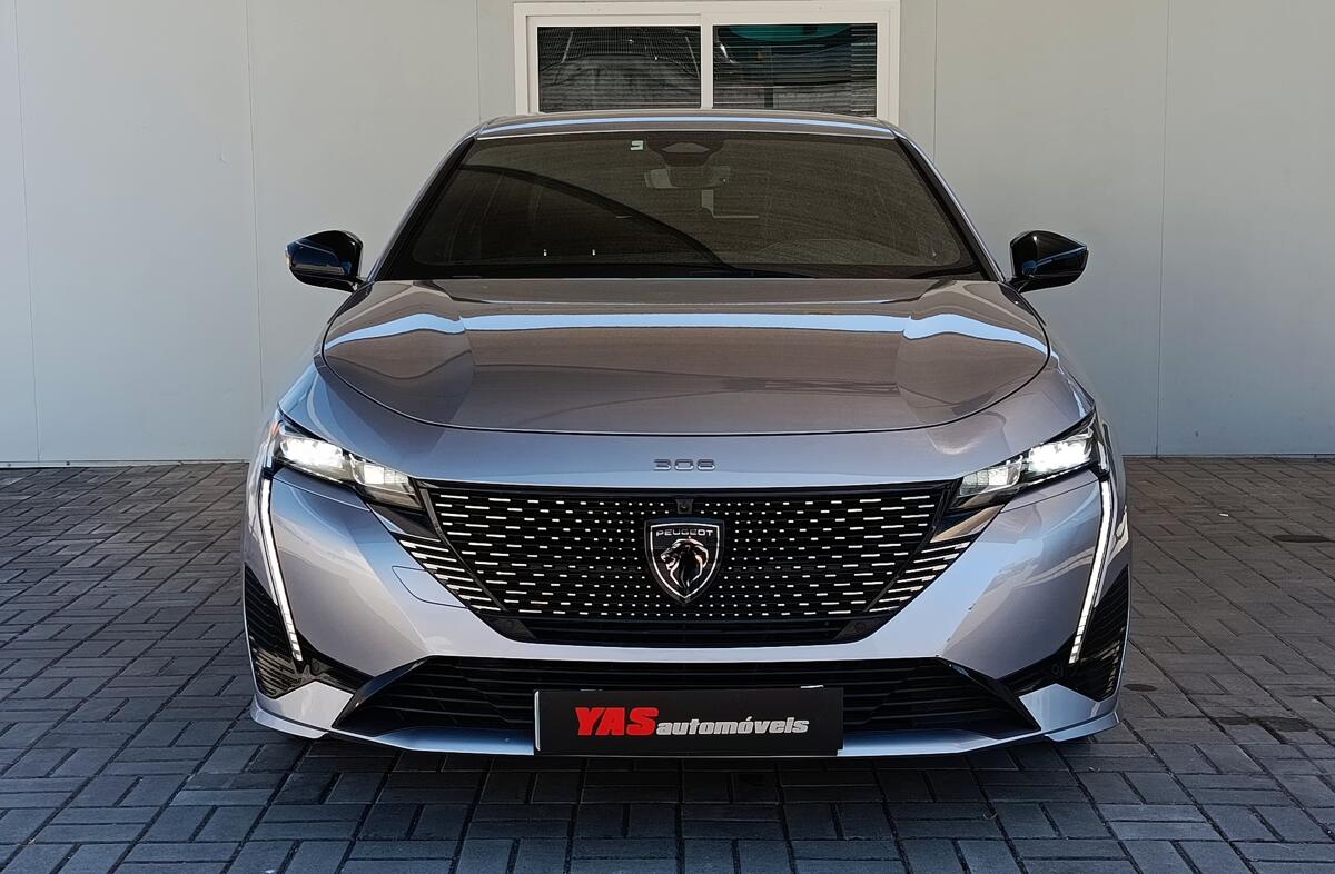 PEUGEOT 308 1.2 PureTech GT EAT8