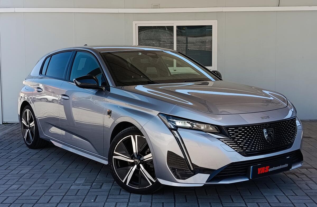 PEUGEOT 308 1.2 PureTech GT EAT8