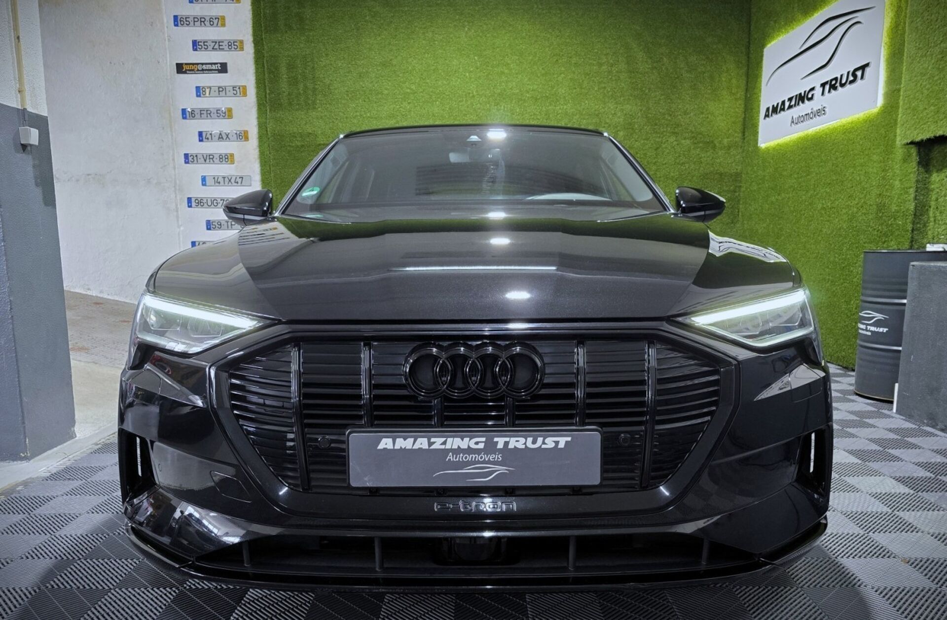 AUDI e-tron 55 quattro Advanced