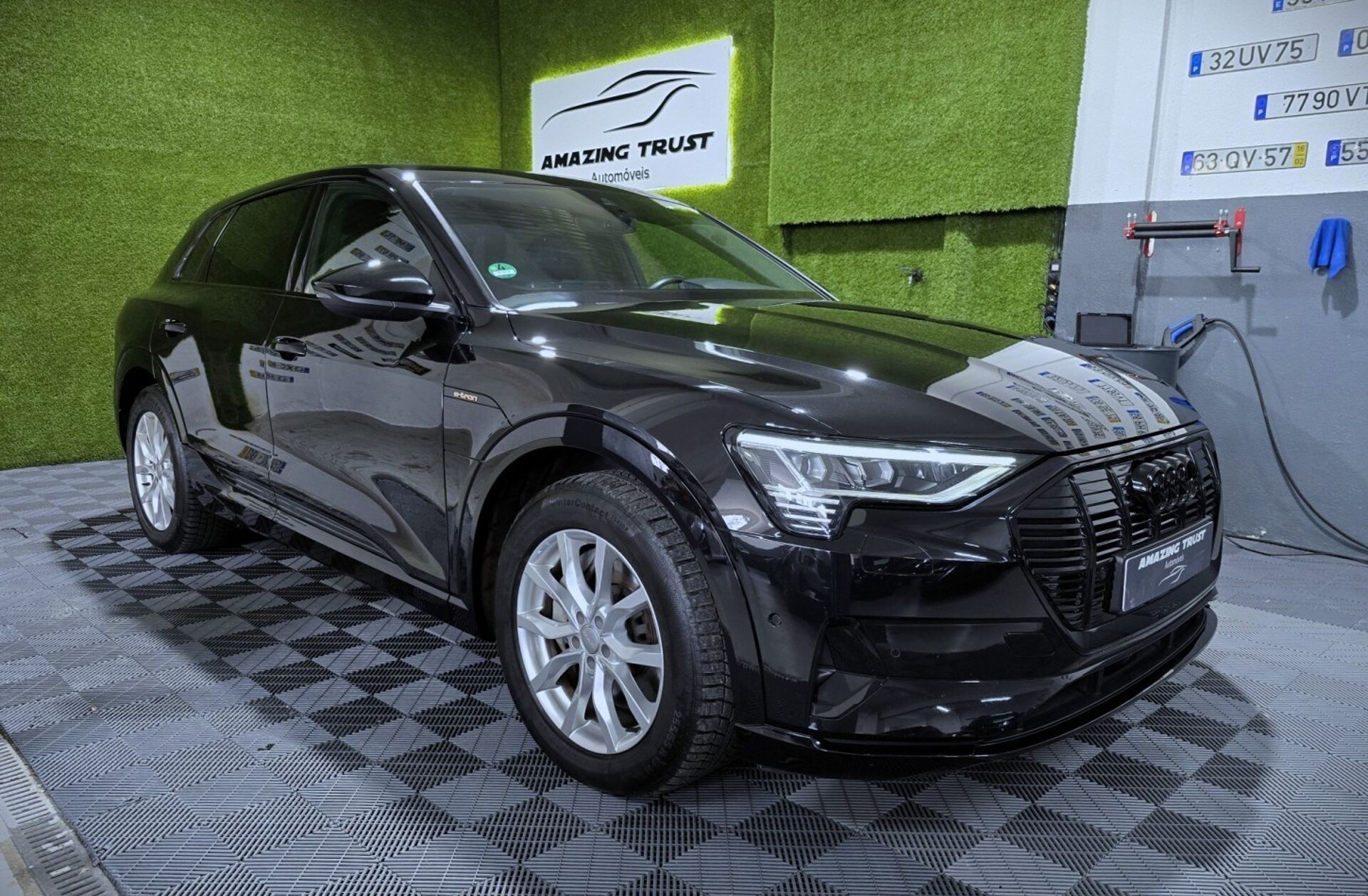 AUDI e-tron 55 quattro Advanced