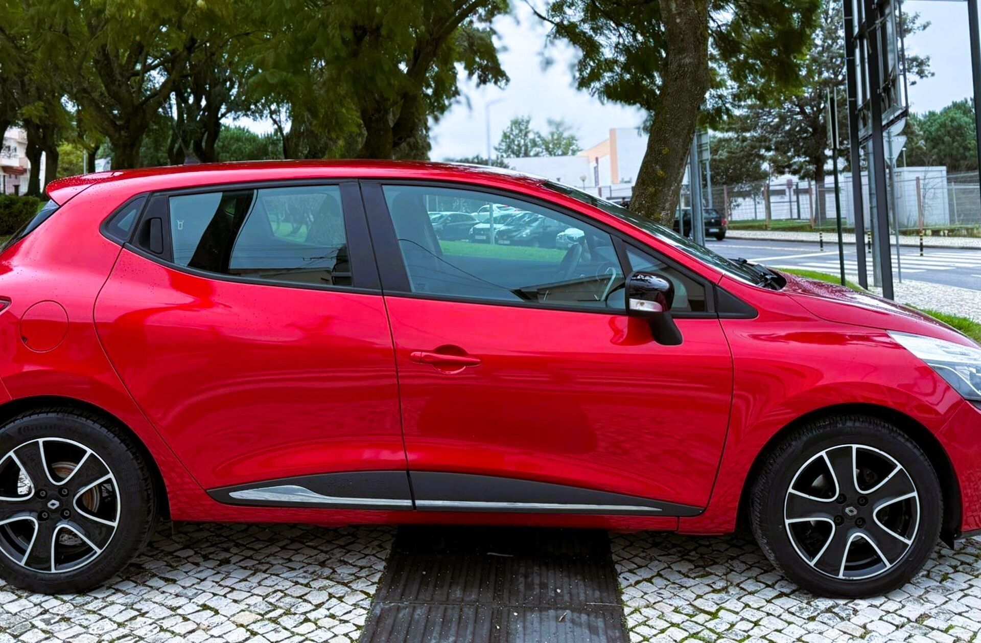 RENAULT Clio 0.9 TCE Dynamique S