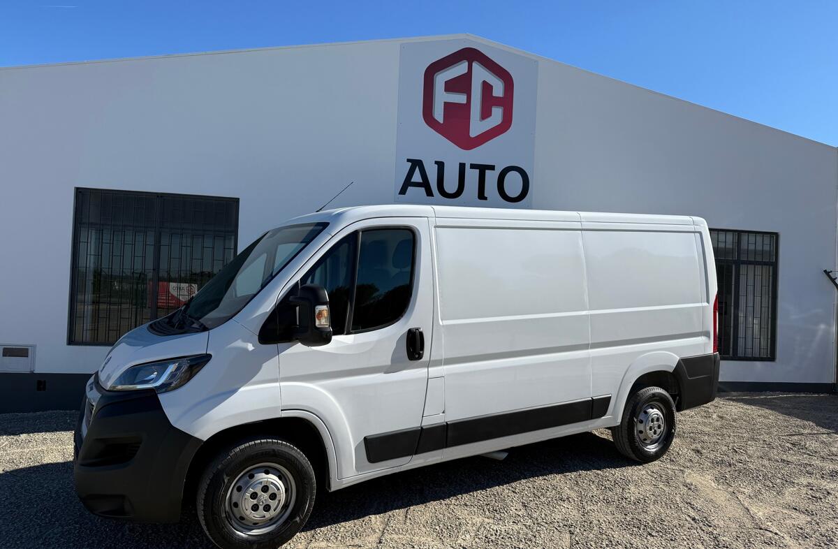 PEUGEOT Boxer 2.2 BlueHDi 333 L2H1 Premium