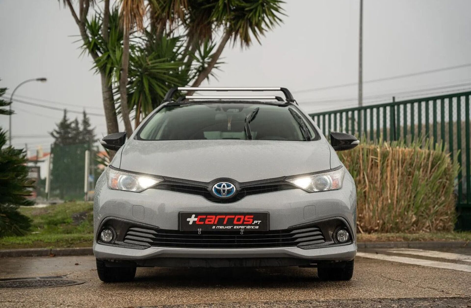 TOYOTA Auris 1.8 HSD Exclusive