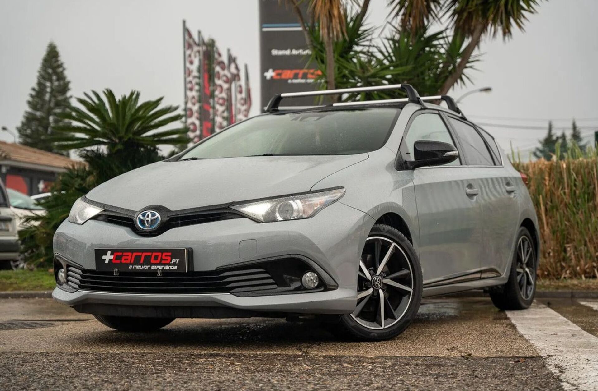 TOYOTA Auris 1.8 HSD Exclusive