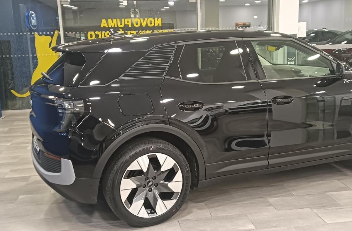 FORD Explorer 77 kWh Premium