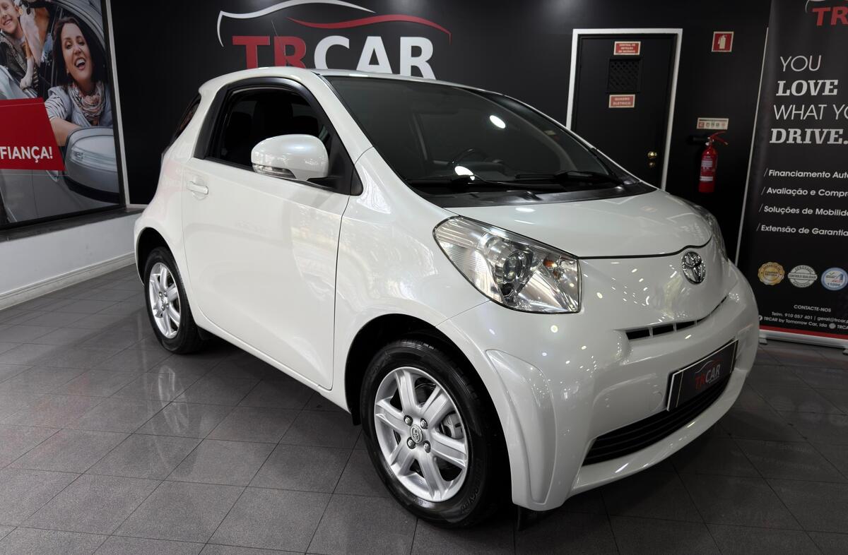 TOYOTA IQ 1.0 VVT-i 2 EP