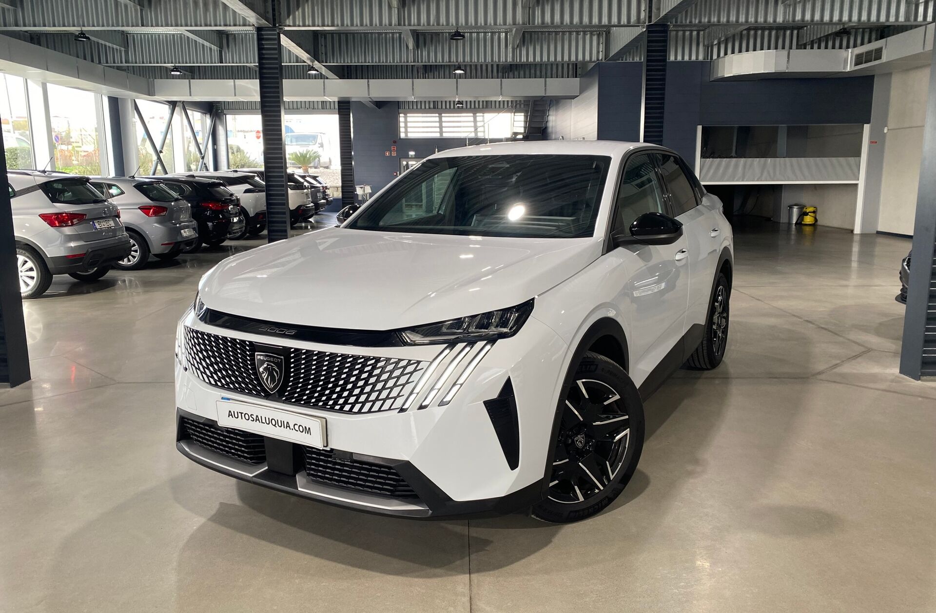 PEUGEOT 3008 1.2 Hybrid Allure e-DCS6