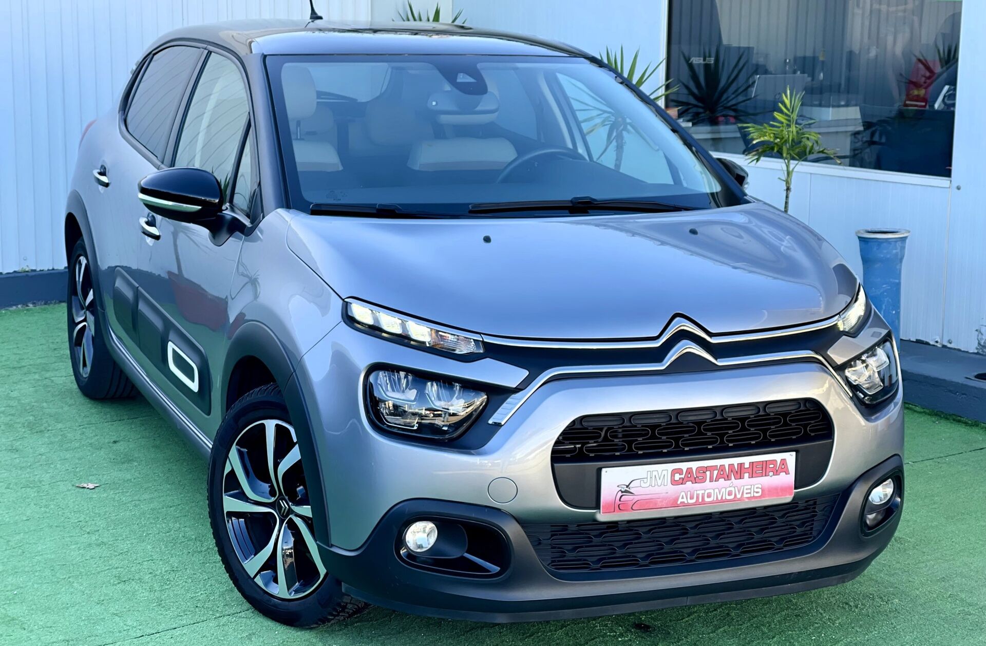 CITROEN C3 1.2 PureTech Shine