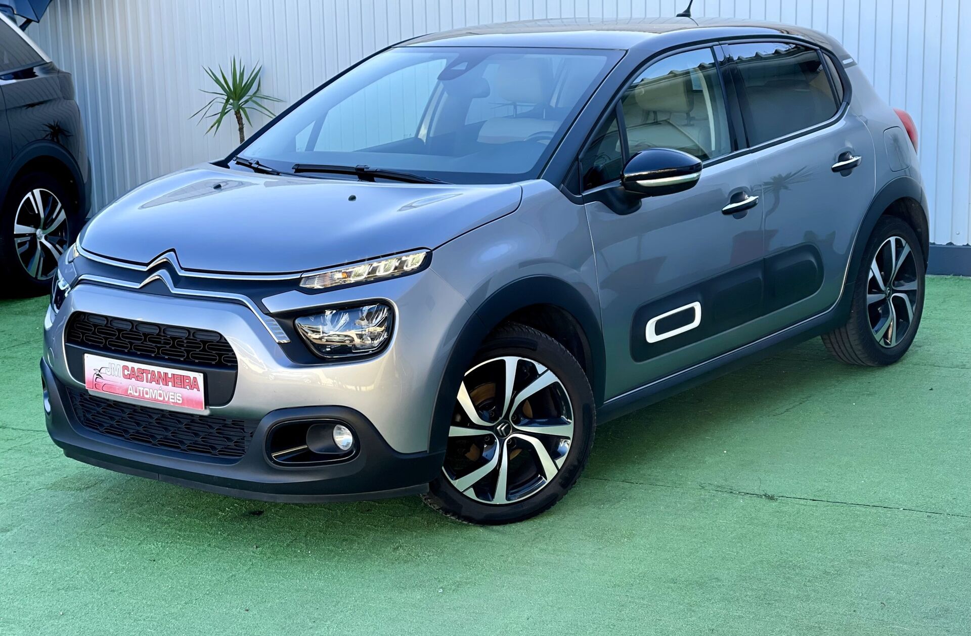 CITROEN C3 1.2 PureTech Shine