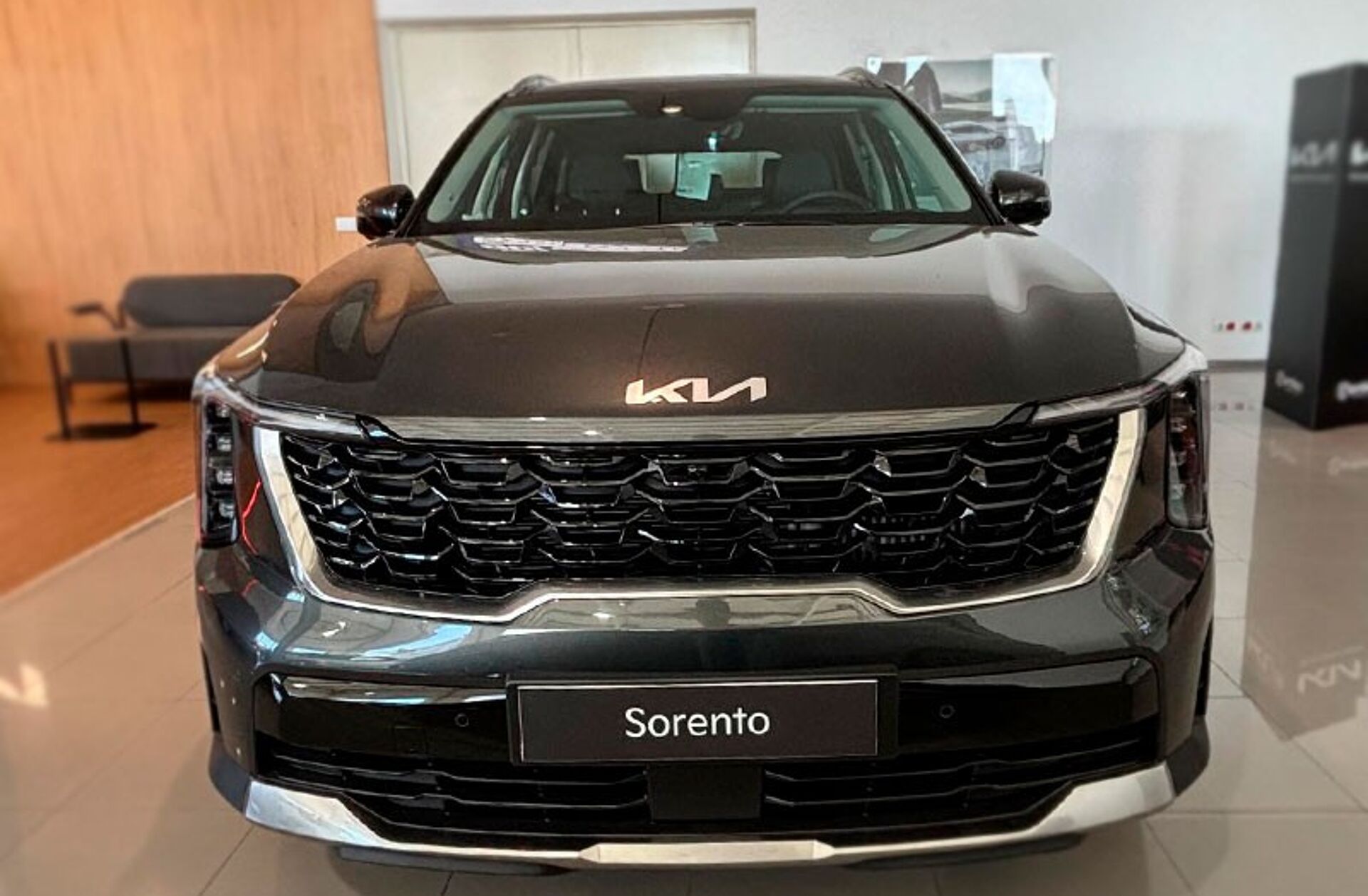 KIA Sorento 1.6 T-GDI PHEV Concept+SRF
