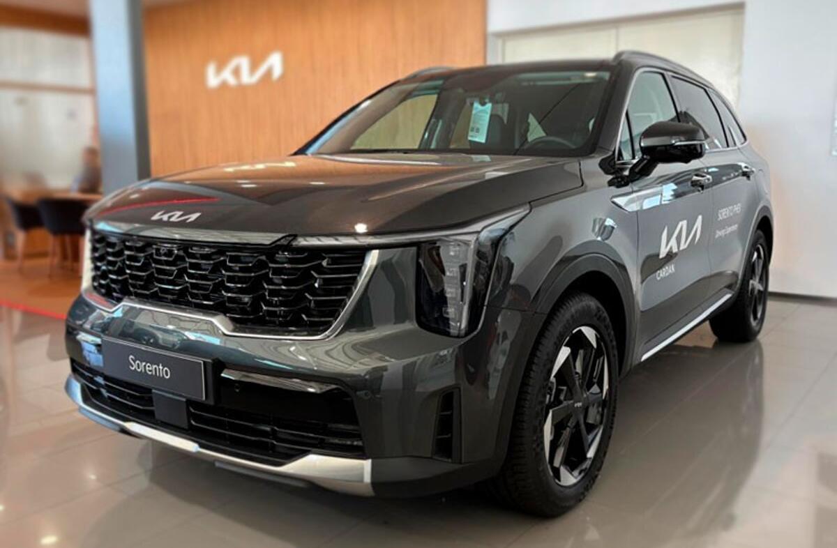 KIA Sorento 1.6 T-GDI PHEV Concept+SRF