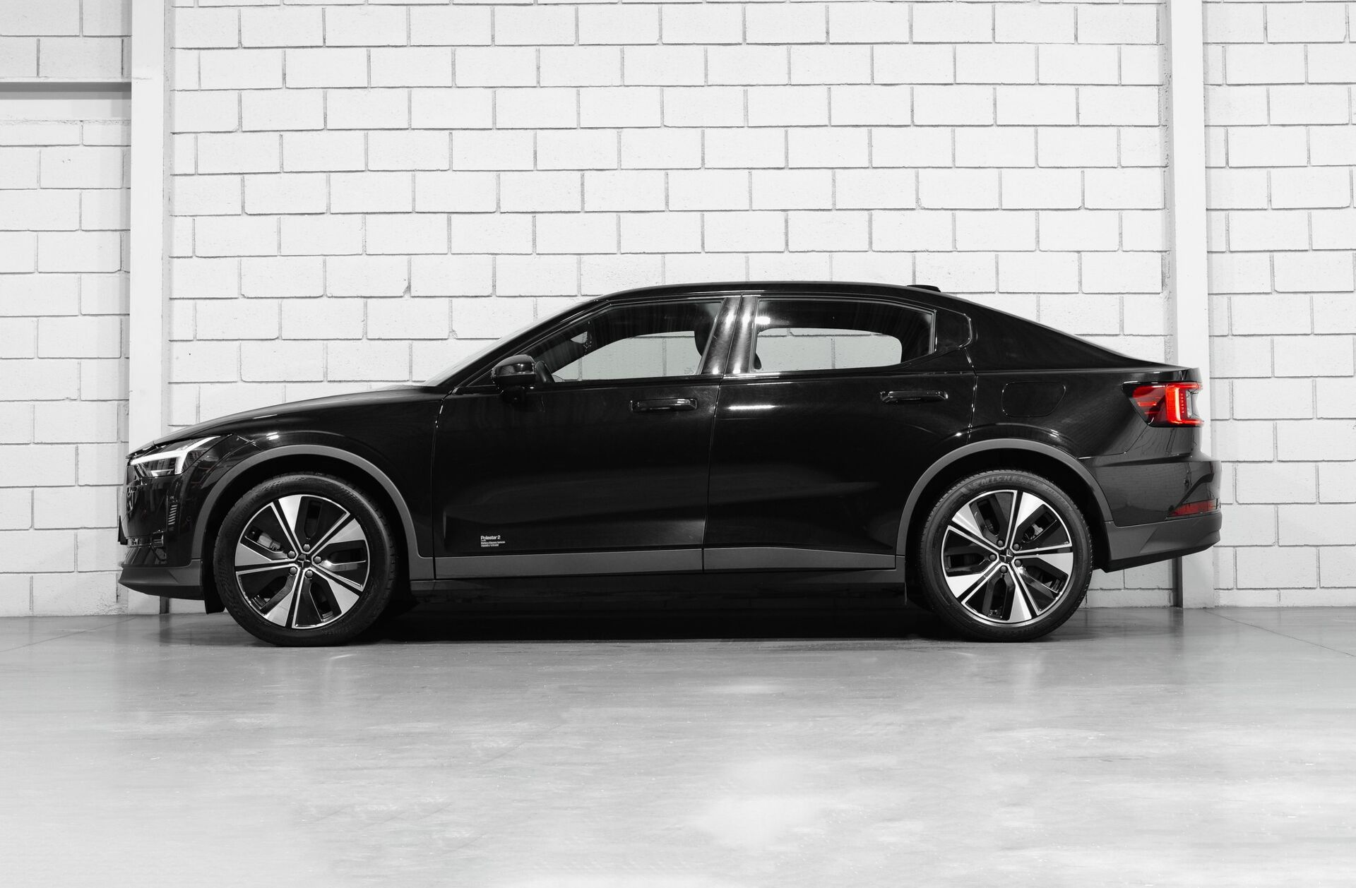 POLESTAR 2 Long Range 82 kWh