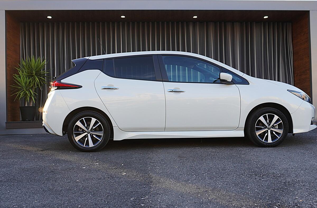NISSAN Leaf N-Connecta