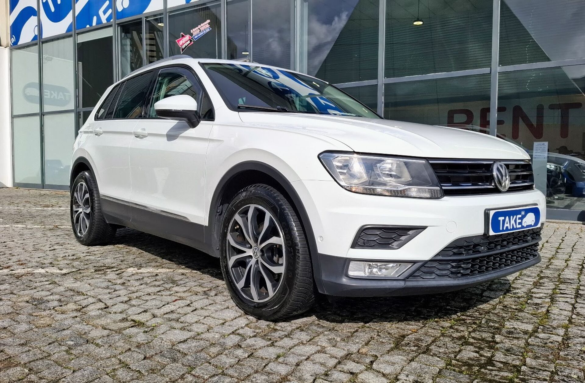 VOLKSWAGEN Tiguan 2.0 TDI Confortline