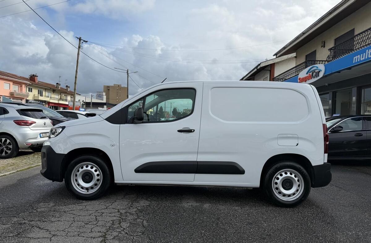 PEUGEOT Partner 1.5 BlueHDi Standard