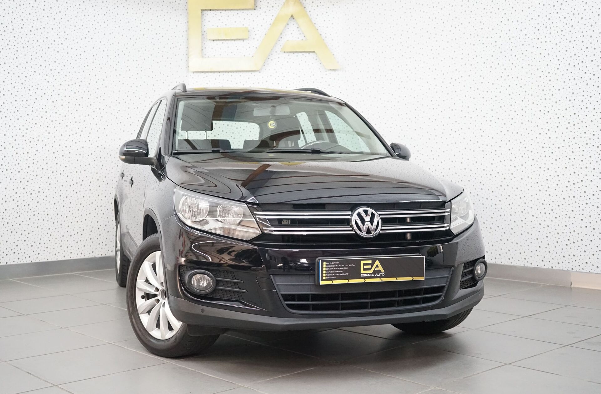 VOLKSWAGEN Tiguan 2.0 TDi Sport BlueMotion