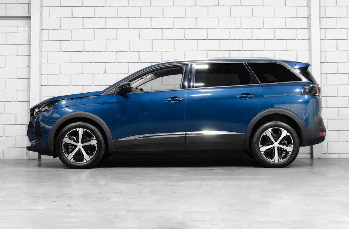 PEUGEOT 5008 1.5 BlueHDi Allure EAT8