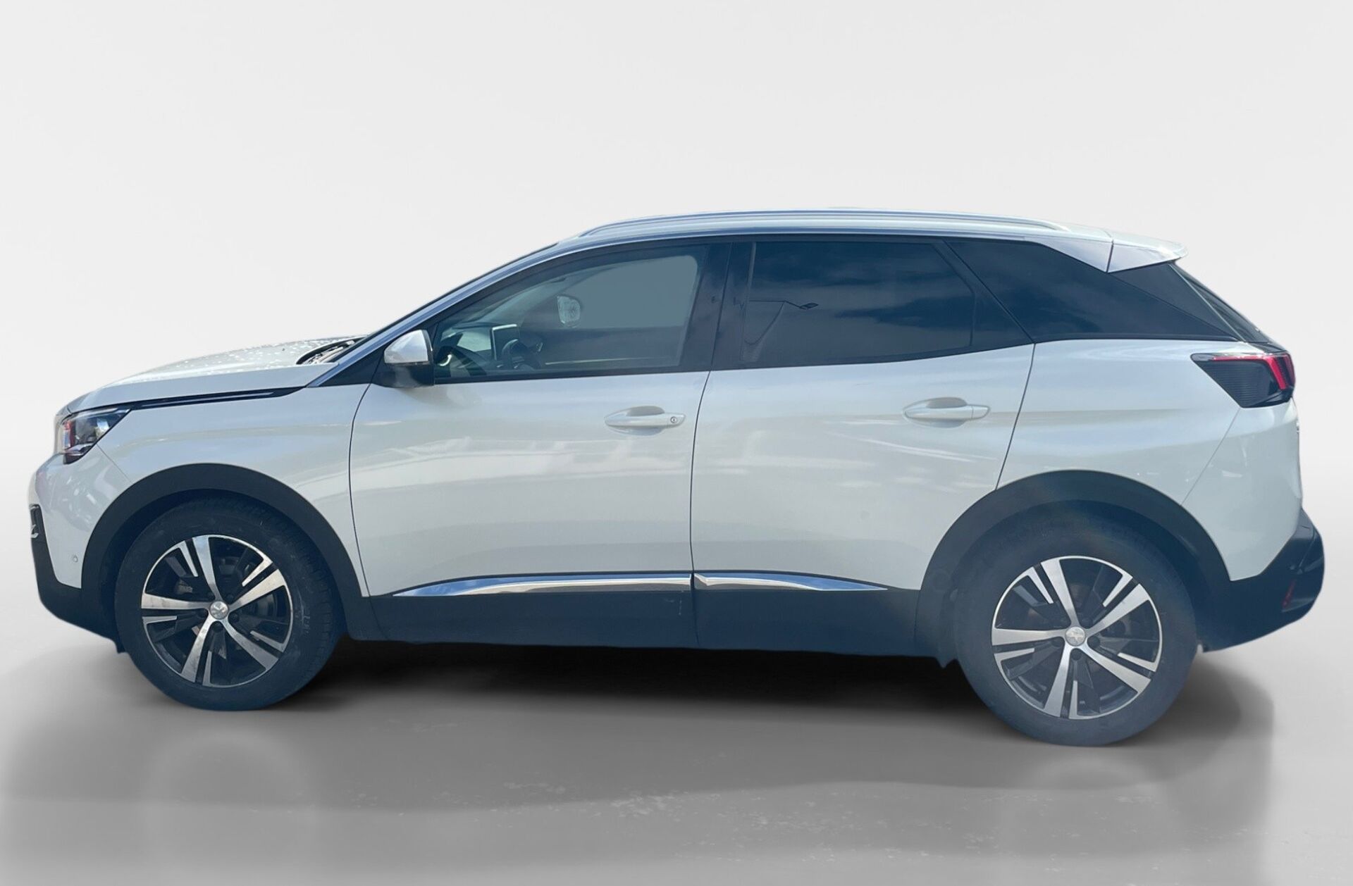 PEUGEOT 3008 1.5 BlueHDi Allure
