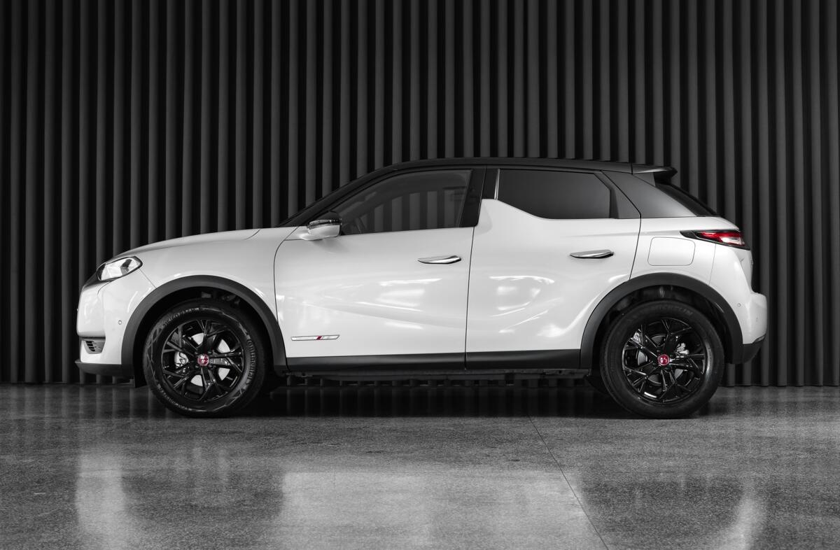 DS DS 3 CB E-Tense Performance Line