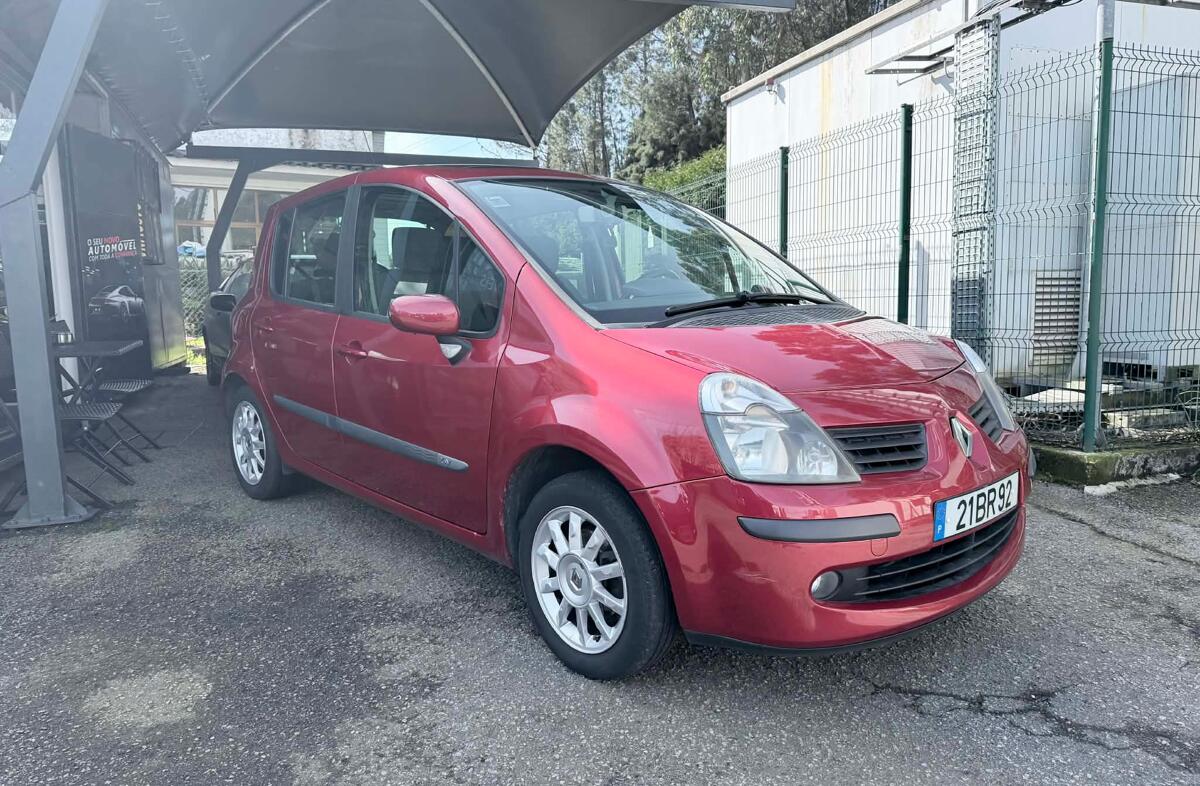 RENAULT Modus 1.2 Confort Privilège