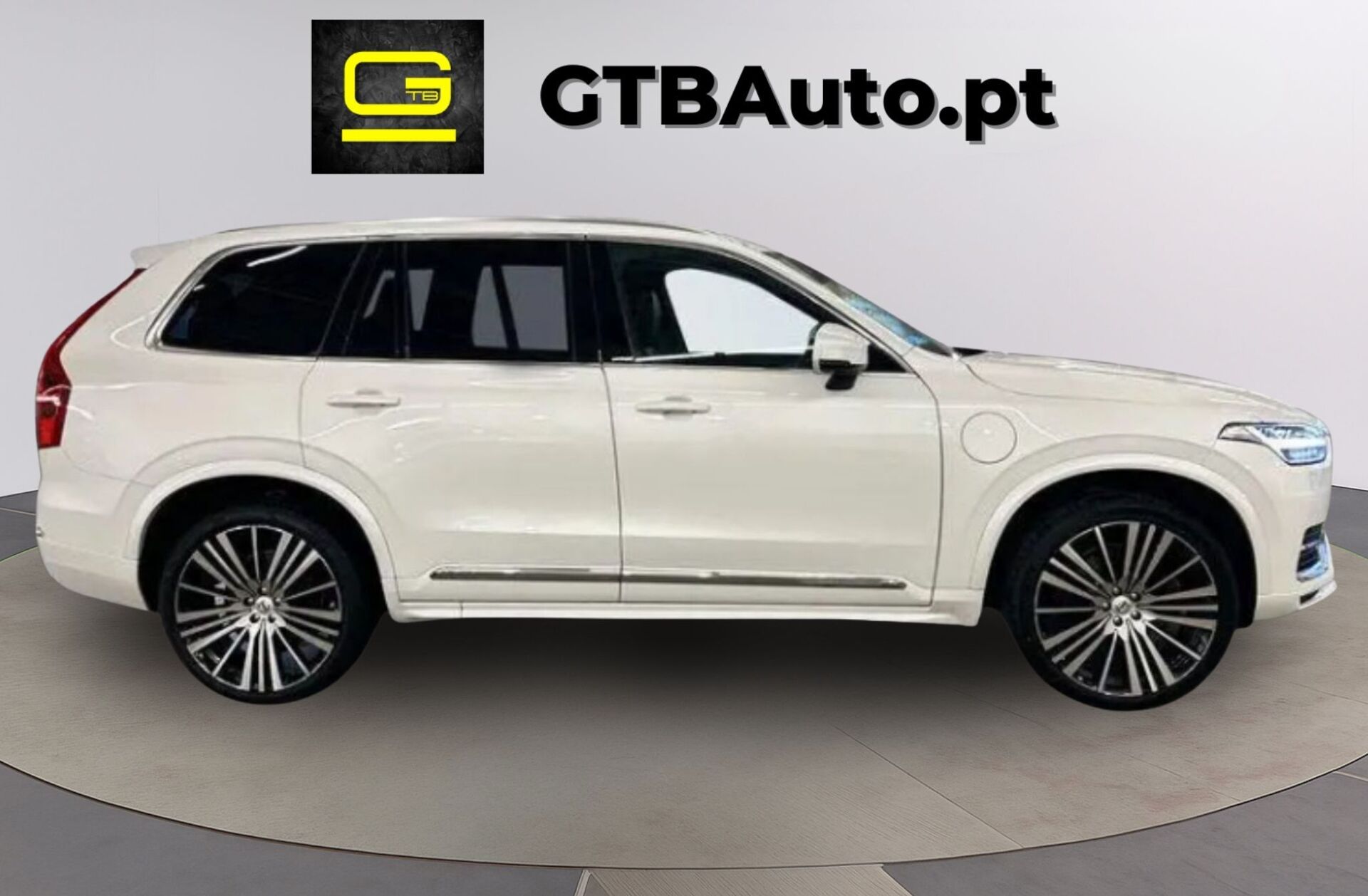 VOLVO XC90 2.0 T8 PHEV Core AWD