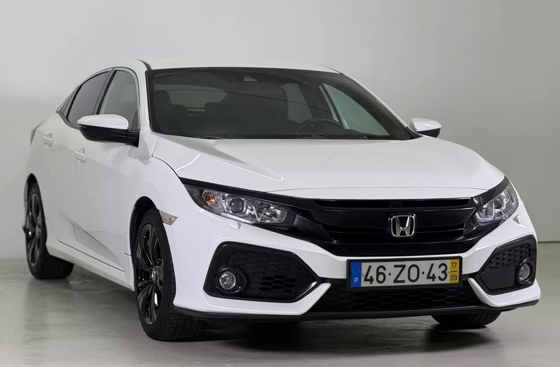 HONDA Civic 1.0 i-VTEC Executive Premium