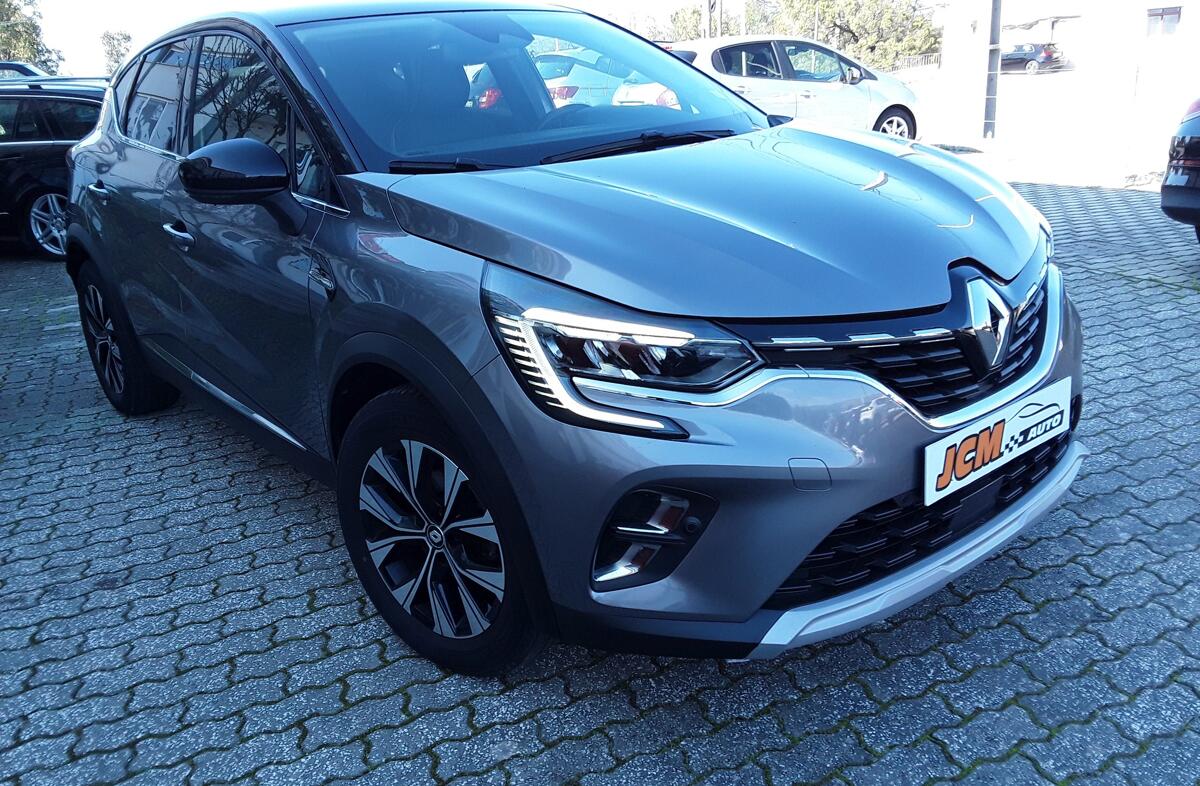 RENAULT Captur 1.0 TCe Techno