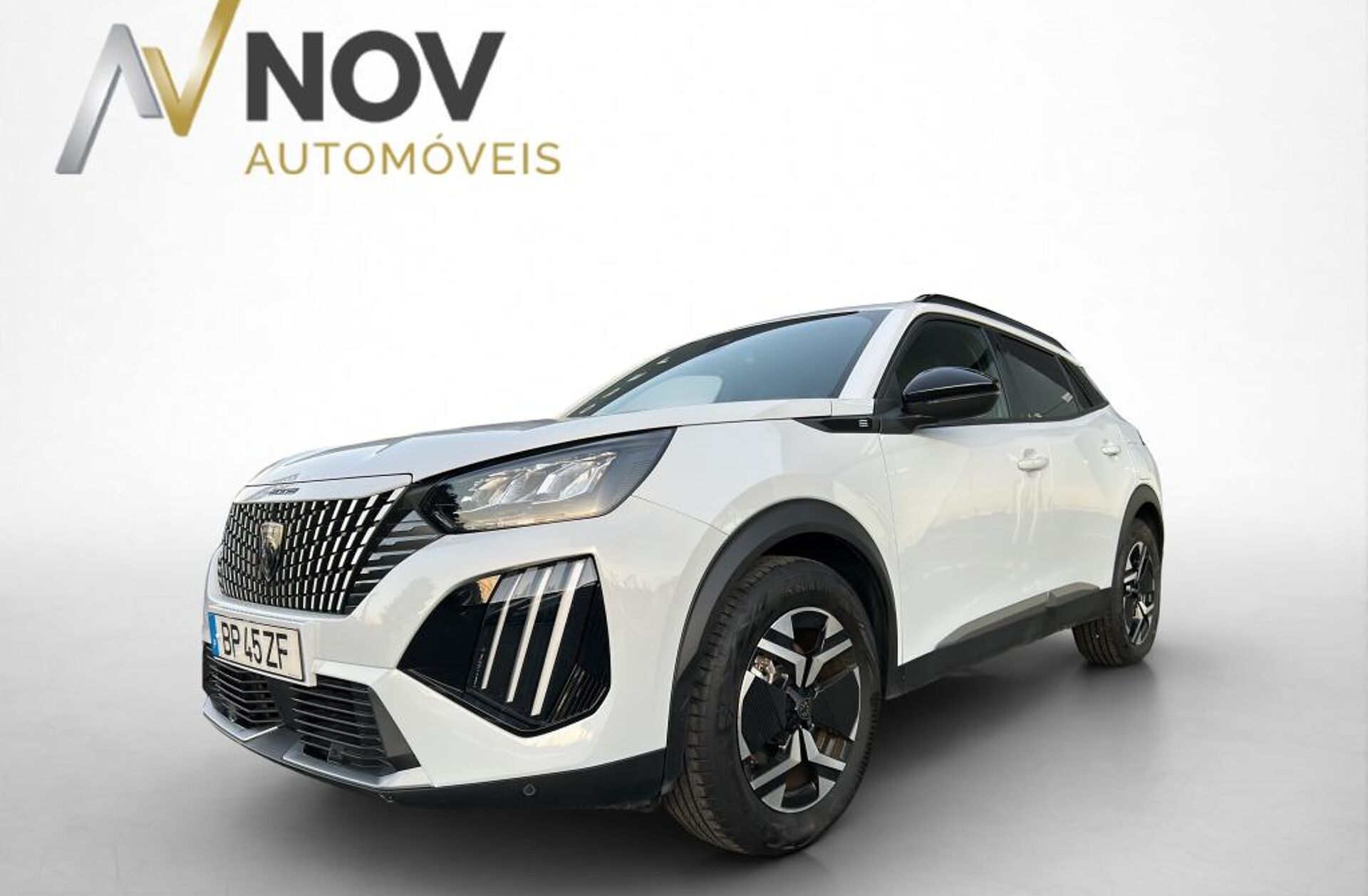 PEUGEOT 2008 e- 54 kWh Allure