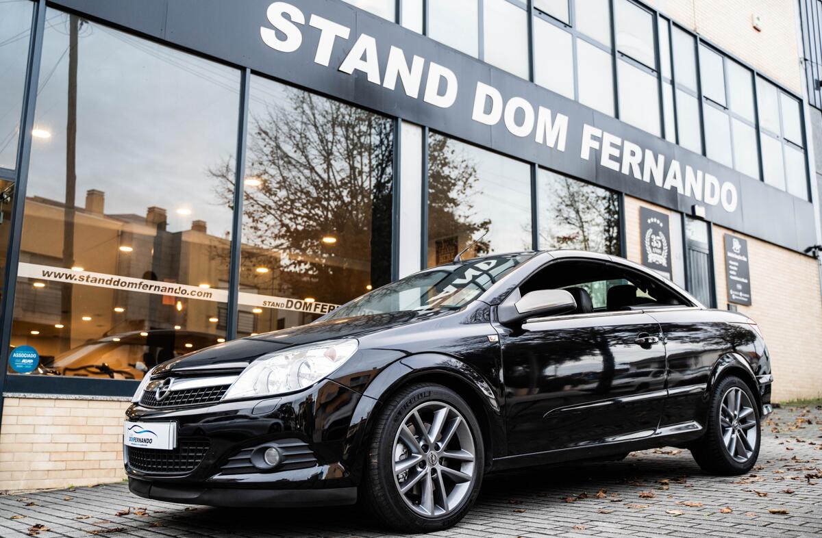 OPEL Astra Sport 1.9 CDTi