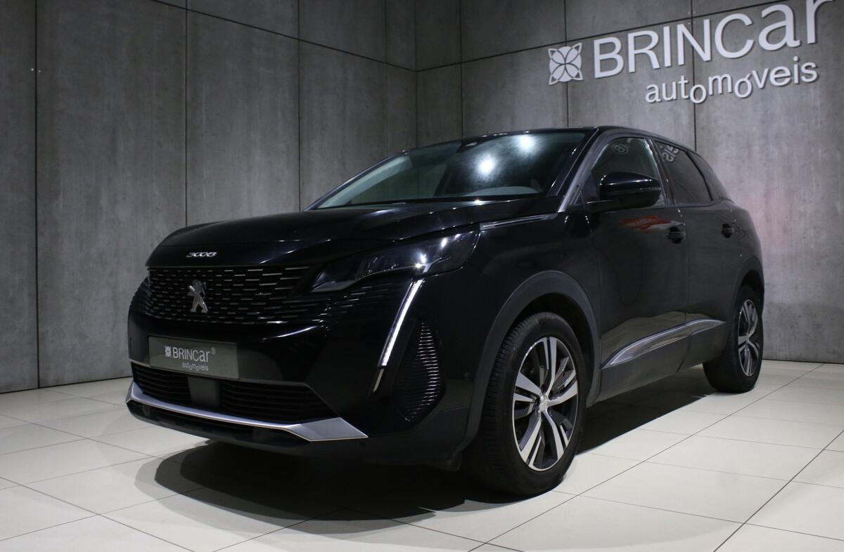 PEUGEOT 3008 1.2 PureTech Allure Pack EAT8