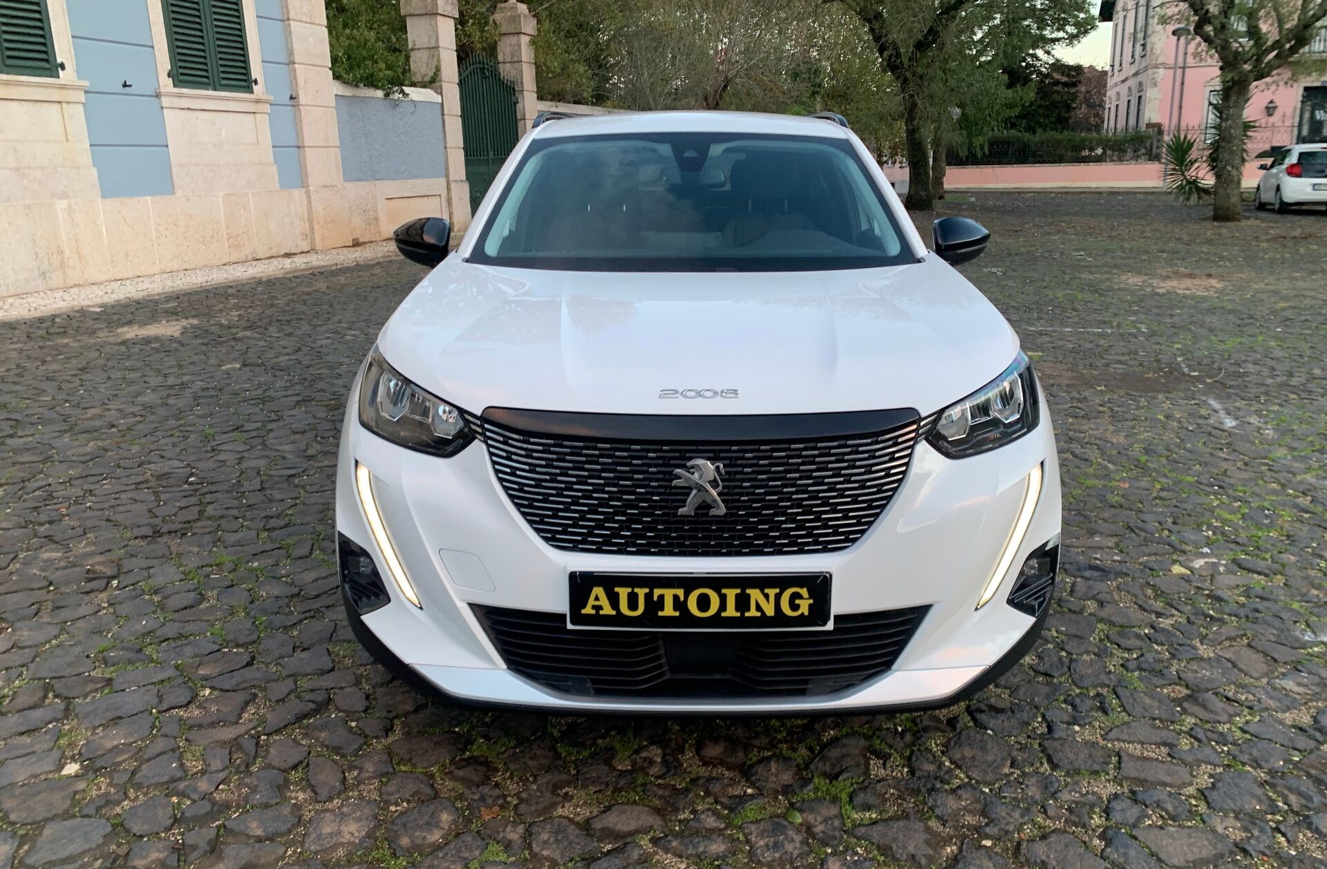 PEUGEOT 2008 1.5 BlueHDi Allure Pack