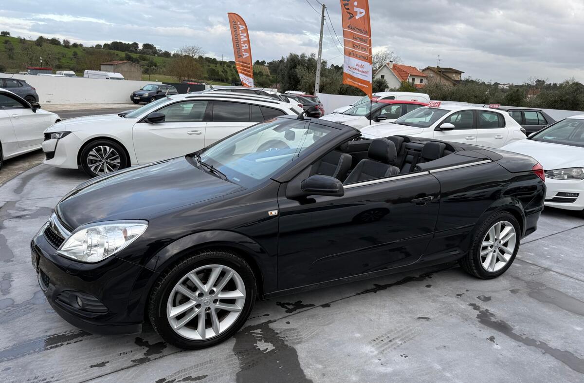 OPEL Astra Sport 1.9 CDTi