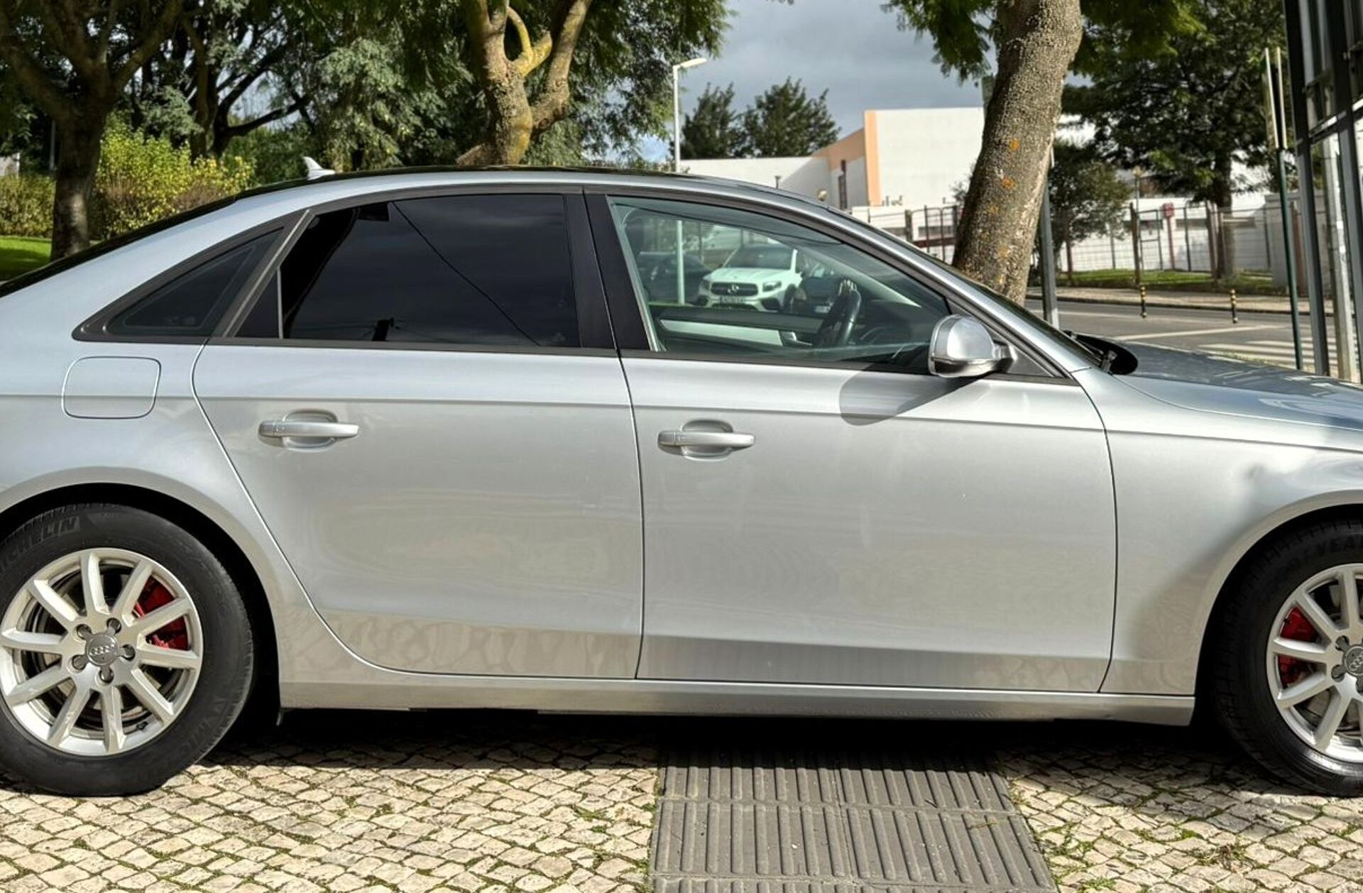 AUDI A4 2.0 TDi Exclusive