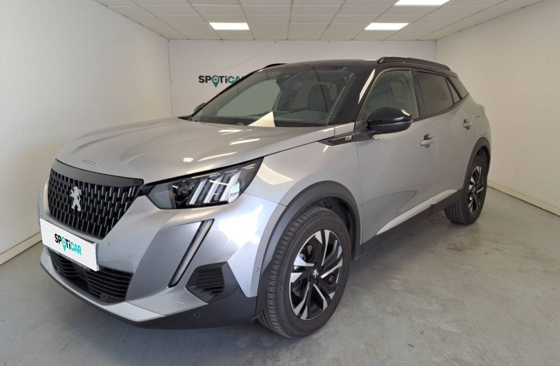 PEUGEOT 2008 1.2 PureTech GT