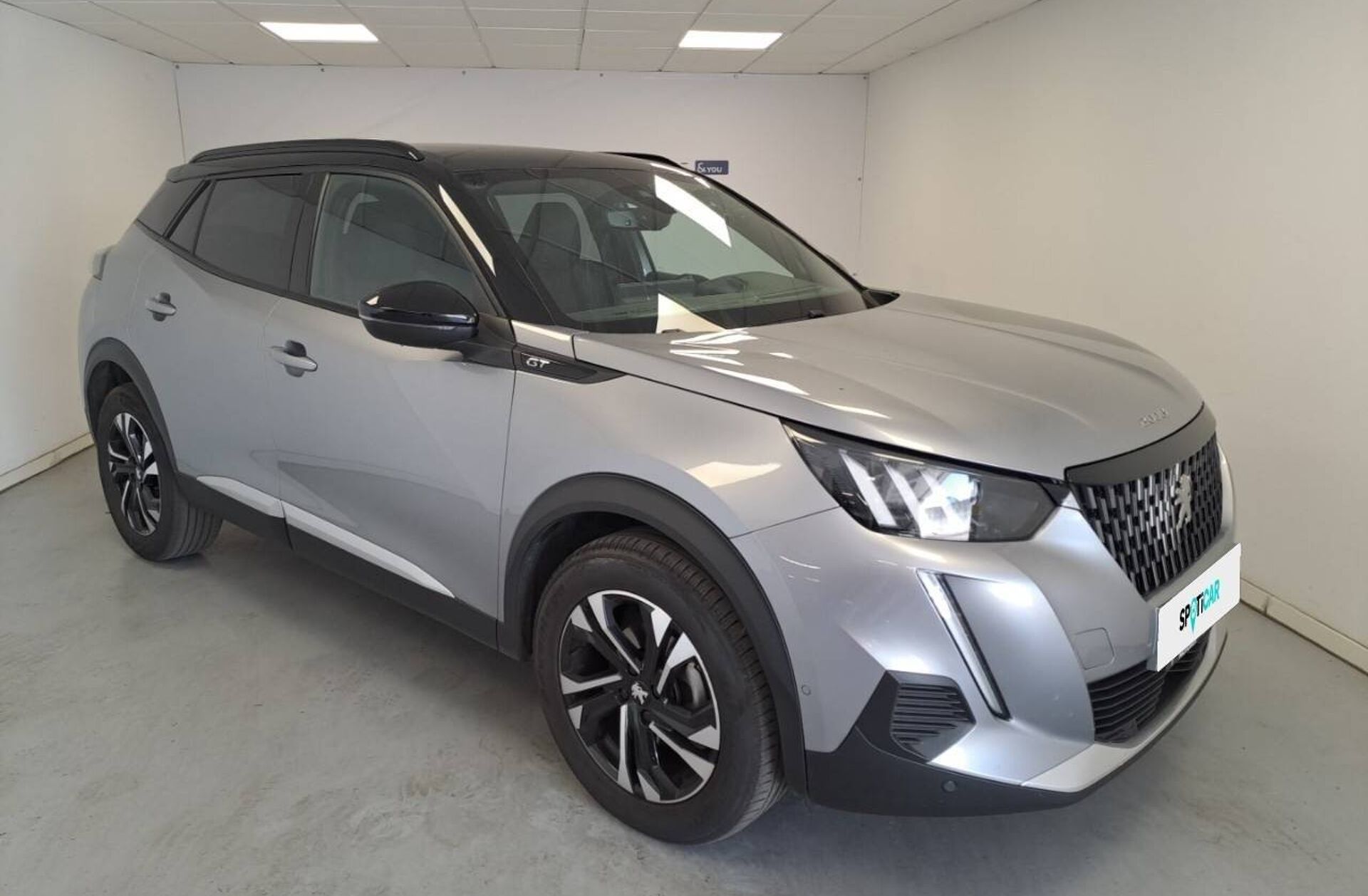 PEUGEOT 2008 1.2 PureTech GT