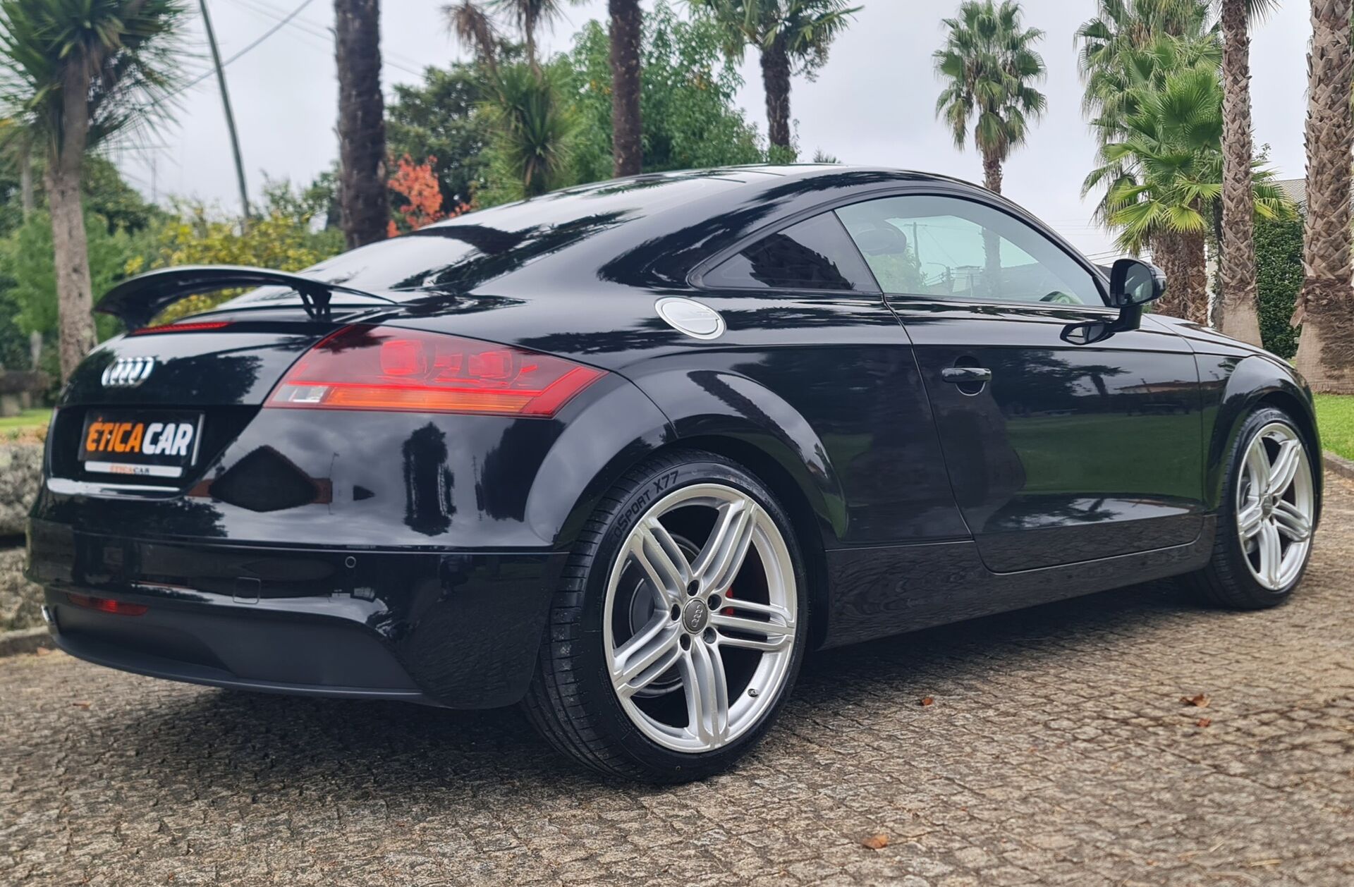 AUDI TT 1.8 TFSi S-line