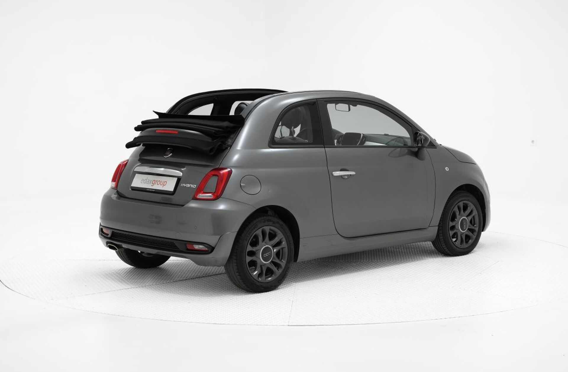 FIAT 500 1.0 Hybrid Connect