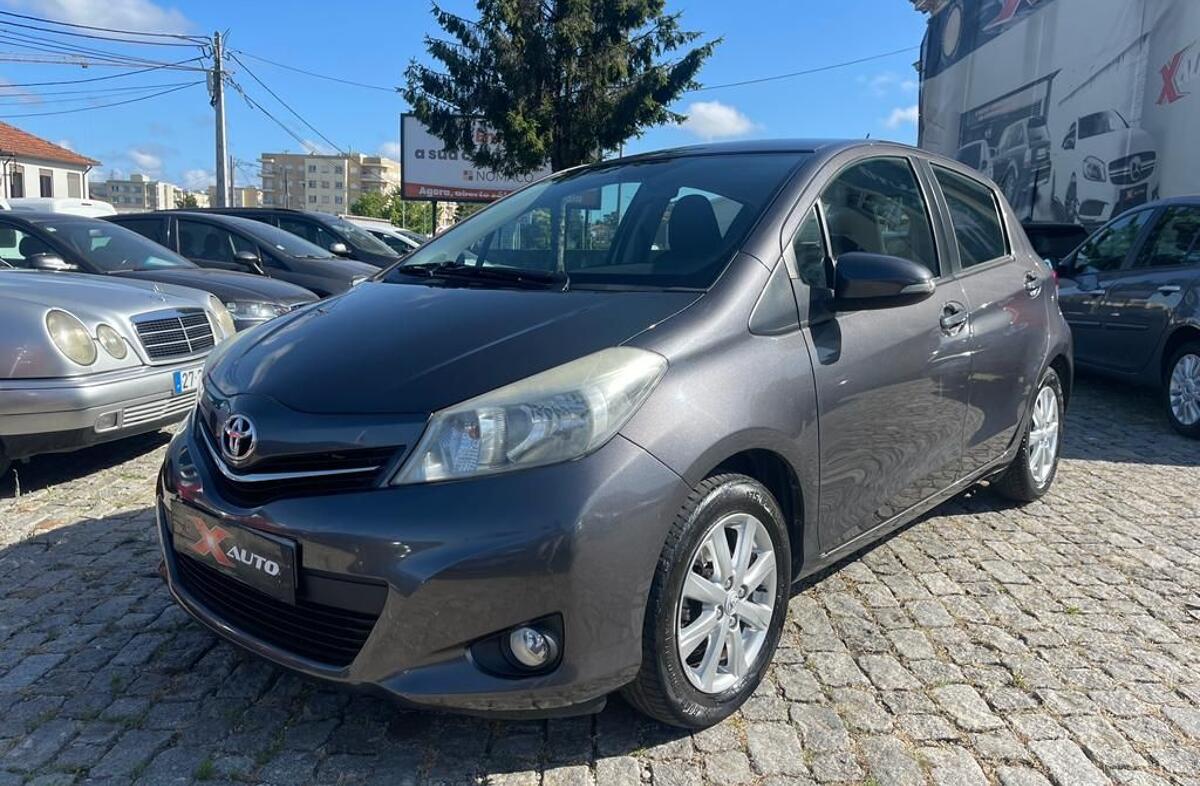 TOYOTA Yaris 1.0 VVT-i Comfort