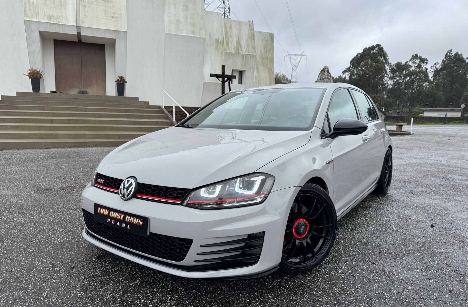 VOLKSWAGEN Golf 2.0 TSi GTi DSG