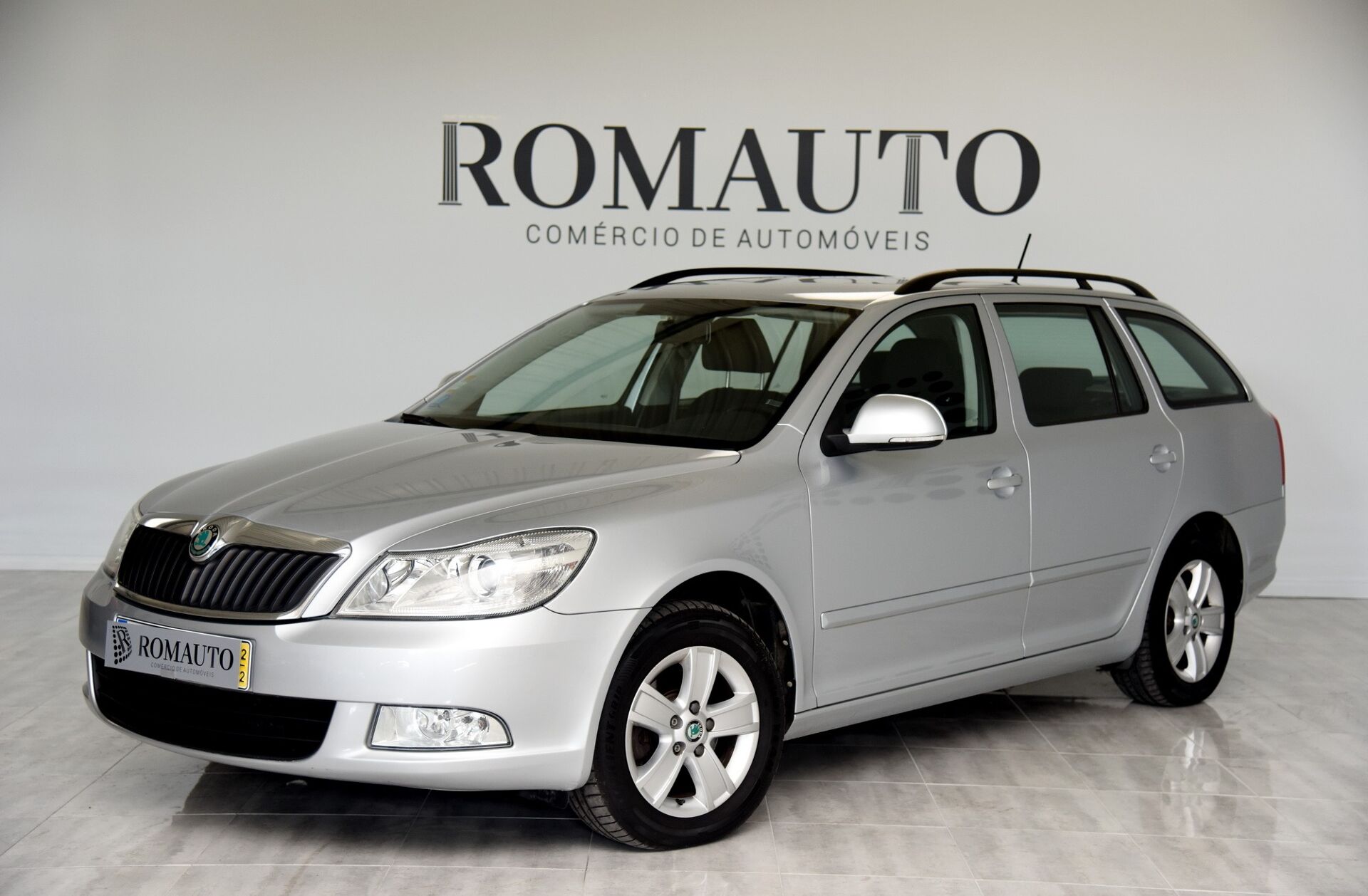 SKODA Octavia 1.6 TDi Ambiente DSG