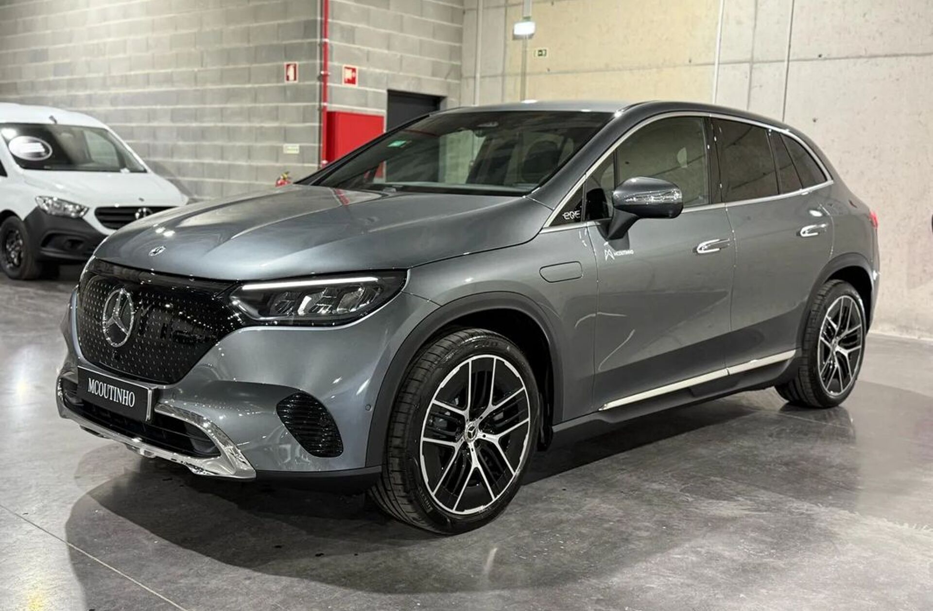MERCEDES EQE SUV 300 Edition