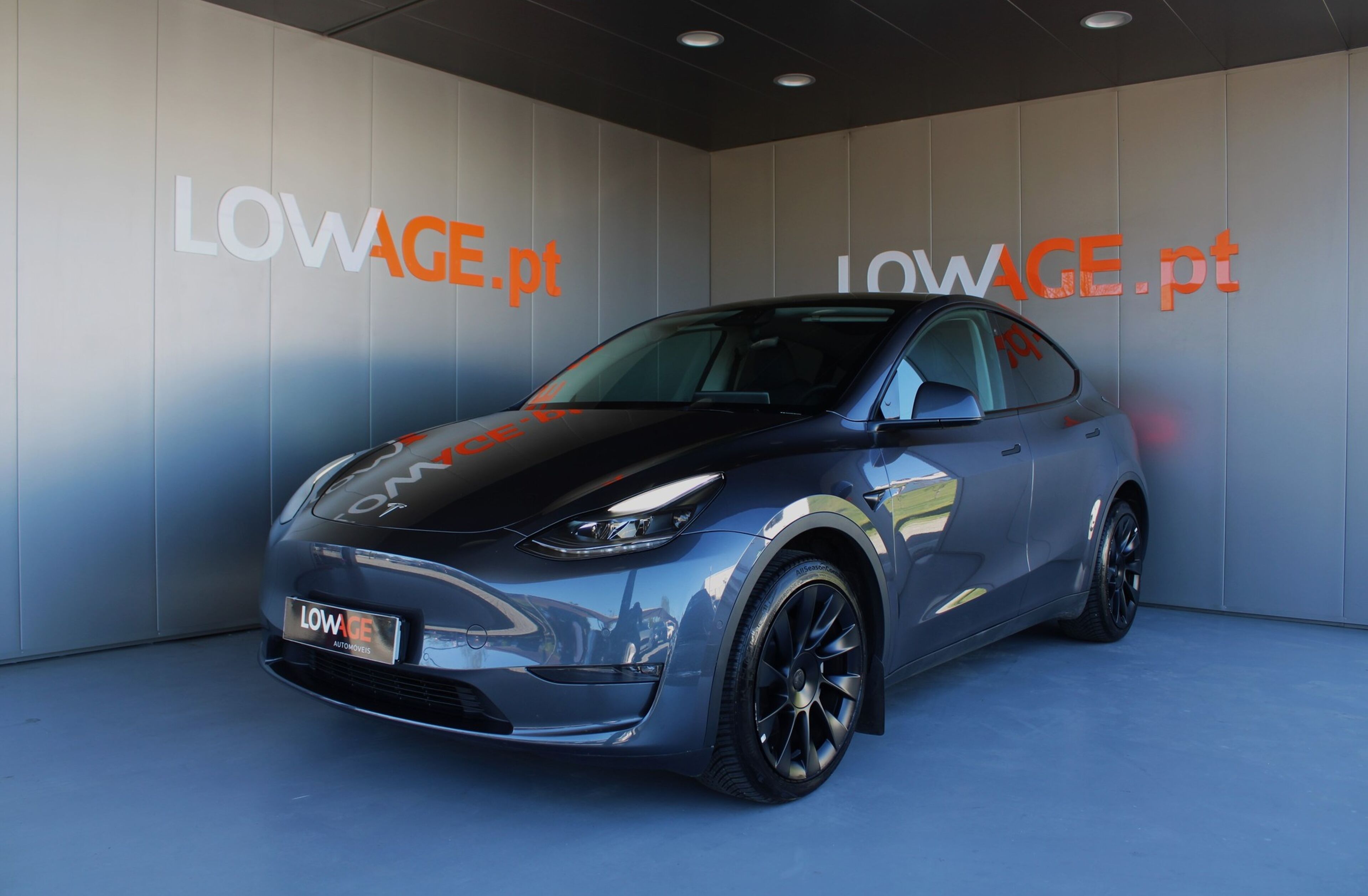 TESLA Model Y Long Range Dual Motor AWD