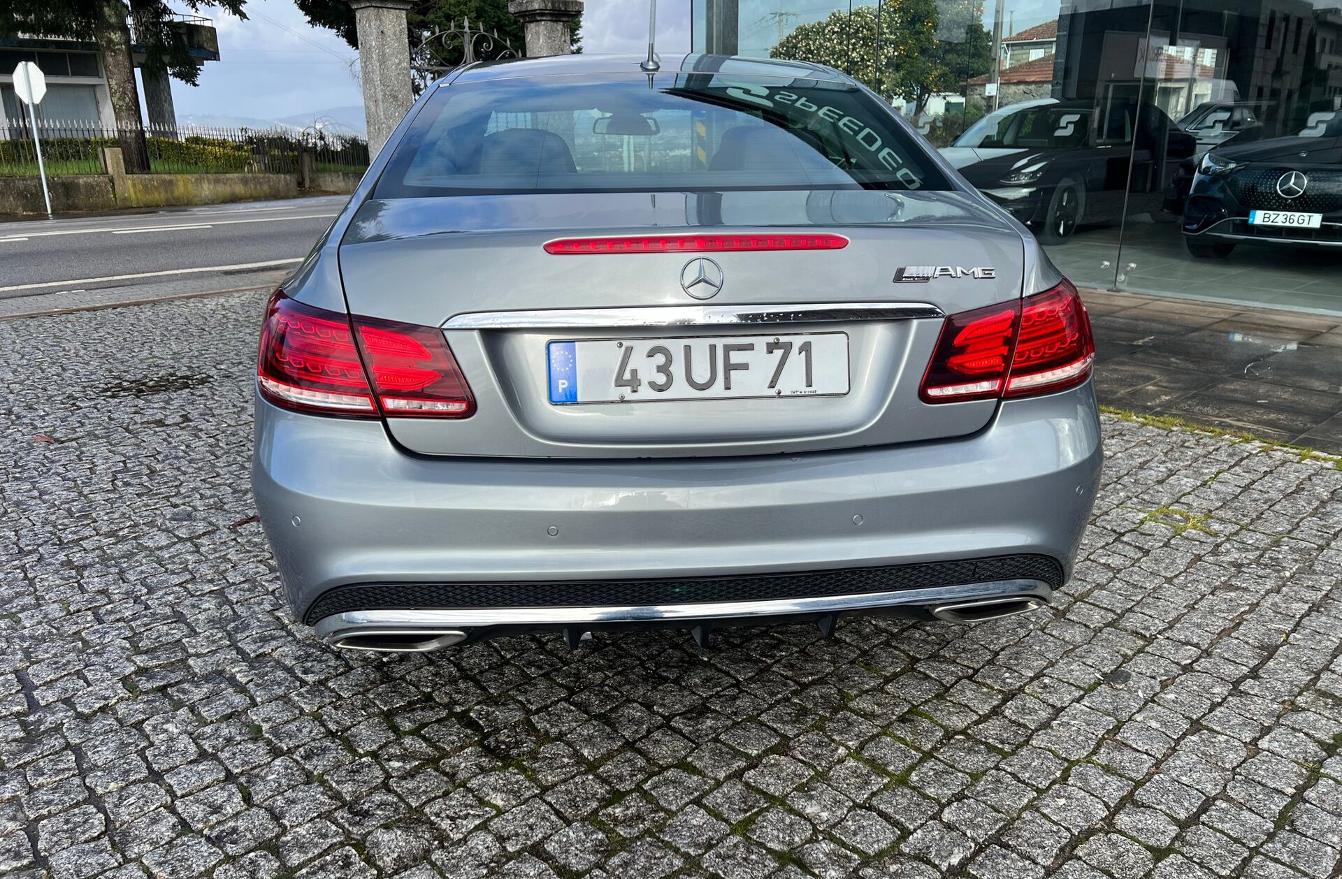 MERCEDES Classe E E 220 CDi Avantgarde BE 142g Auto.